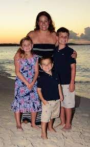 What causes stage iv lung cancer? Lung Cancer A Mother S Story Lung Cancer Research Foundation