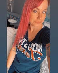 Tabitha Dudley's Instagram, Twitter & Facebook