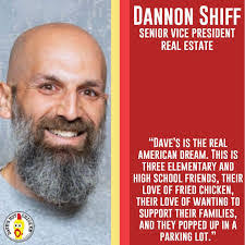 Lee Lauer's Instagram, Twitter & Facebook