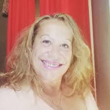 Rico, fácil y tentador! 😋 Este postre explosivo súper fácil tiene todos  los condimentos para convertirse en el nuevo favorito ✨ 👉Conseguí todos  los ingredientes en tu Tienda Dia, Dia Online y