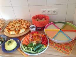 Kaltes buffet selber machen ideen und tipps für den perfekten grazing table. Geburtstagsbuffet Vegan Der Vegane Genussblog