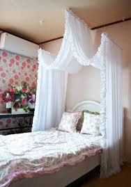 A Romantic Bed Curtain Girl Room Little Girl Beds Little Girl Rooms