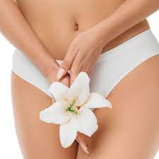 Nos épilations sont réaliées avec des cires exclusivement conçues pour assurer une épilation parfaite : Epilation Maillot 3 Conseils A Suivre Pour Un Resultat Nickel Femme Actuelle Le Mag