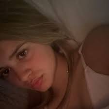 nevaeh holmes (@priv.1300)