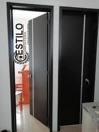 Puerta de madera de interiores con recuadros de vidrio 31. Puertas Color Chocolate Para Estilo Diseno Carpinteria Facebook