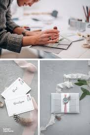 Transparente Briefumschlage Mit Einem Wachssiegel Bereiten Deine Gaste Auf Einen Umwerfende H Karte Hochzeit Hochzeitskarte Basteln Transparente Briefumschlage