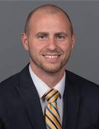 Bluejay Basketball is excited to announce that Samuel Koslowski is our new  head coach. Sam brings his experience as a player, coach, and college  recruiter to our program. Sam grew up in