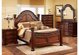 Beckford 9 Pc King Bedroom Bedroom Sets Queen Rooms To Go Bedroom King Bedroom Sets