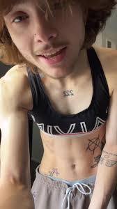 Lynn Gentry's Instagram, Twitter & Facebook