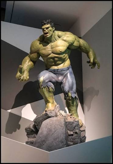 Fgurrine Hulk