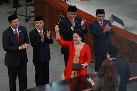 Padahal, dpr merupakan singkatan dari dewan perwakilan rakyat. Syarat Jadi Anggota Dpr Minimal Sma Sementara Tenaga Ahli S2 Ipk 3 0 Kumparan Com