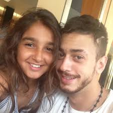 وأنا كمان بحبك جداً، وليا الشرف الكبير يا أستاذنا نتعامل مع بعض بهذه الكلمات علّق سعد لمجرد على كلام هاني شاكر بعد أن وقع اختياره عليه لأداء ديو غنائي معه. Stream Saad Lamjarred Mal Hbibi Malou Official Ø³Ø¹Ø¯ Ù„Ù…Ø¬Ø±Ø¯ Ù…Ø§Ù„ Ø­Ø¨ÙŠØ¨ÙŠ Ù…Ø§Ù„Ùˆ Youtube Mkv By Falih Listen Online For Free On Soundcloud
