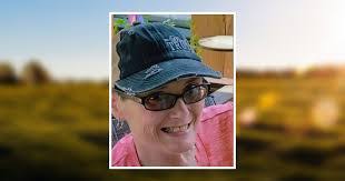 Mary Bickel's Instagram, Twitter & Facebook