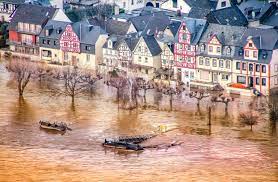 Der speicher der versickerungsanlage wie z.b. Hochwasserschutz Koln Losungen Gegen Hochwasser Starkregen