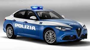 893 posti riservati ai cittadini italiani, purchè siano in possesso dei requisiti prescritti per l'assunzione nella polizia di stato Concorsi In Polizia Di Stato Nuovi Concorsi