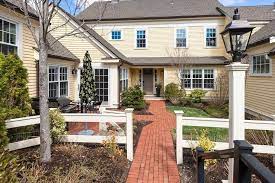 Prek kindergarten grade 1 grade 2 grade 3 grade 4 grade 5 grade 6 grade 7. 6 Fox Meadow Ln 6 Weston Ma 02493 Mls 72810329 Coldwell Banker