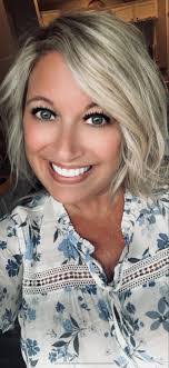 Amber Ostrom's Instagram, Twitter & Facebook