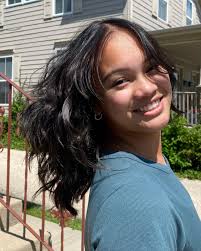 Layers are one of my pride and joys in the world at the moment. When the  layers are layering, nothing else matters🤍 • • • #modelbaby #darkhair  #layeredhaircut #curtainbangs #endofsummerhaircut #freshcut