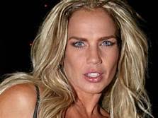 NIURKA MARCOS “La Cubana de Fuego”, singer, dancer and Actress. PHOTOS.  VIDEOS. * NIURKA MARCOS “La Cubana de Fuego”, cantante, bailarina y Actriz.  PHOTOS. VIDEOS.