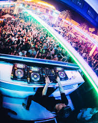 deep samant (@DeepSamant)