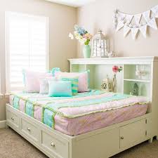 Kids love fun and bright designs, and we have tons to choose from. Zipper Bedding Is Perfect For Beds With Drawers Paris Themed Bedroom Tween Girls Bedroom Makeover Diy Girls Bedroom
