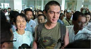 Aung san for father, kyi for mother, suu for grandmother, also day of week of birth. Aung San Suu Kyi Seeks To Lead A Myanmar Revolution The New York Times