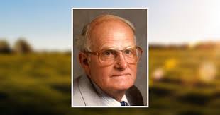 Ken Iles's Instagram, Twitter & Facebook