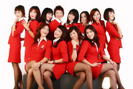 This blog contains information on various airlines, jobs for flight attendant/cabin crew, interview tips, latest aviation news and the lifestyle of an airline crew. Pin On Stewardesses Flight Attendants Air Hosts