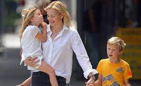 She was subject to limelight after her parent's high profile custodial battle which laster a decade or so. Kelly Rutherford Kids Husband Her Relationship Status At Present