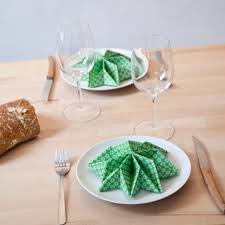 Realiser Un Pliage De Serviette En Etoile Pliage Serviette Decoration De Table Diy Pliage