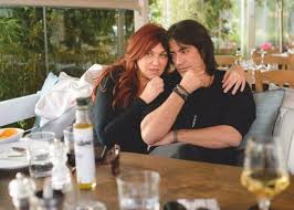 «βουλιαξέ τους κορίτσι μου!» η καίτη γαρμπή έστειλε μήνυμα στήριξης στην σοφία μπεκατώρου η οποία έσπασε την σιωπή της για τη σεξουαλική. Kaith Garmph Dionyshs Sxoinas 19 Xronia Mazi Kai Erwteymenoi Onlarissa Gr Nea Eidhseis Larisa