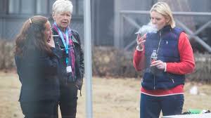 Du, sylvi listhaug, er et hensynsløst menneske som ikke en gang tenker seg to ganger om før du. Folkehelseminister Listhaug Blaser I Moralpolitiet La Folk Royke Drikke Og Spise Rodt Kjott Nrk Norge Oversikt Over Nyheter Fra Ulike Deler Av Landet