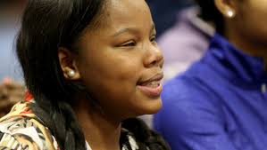 Pistons' Andre Drummond visits Detroit Downtown Boxing Gym