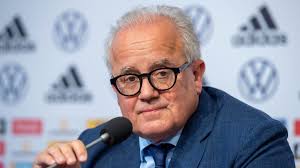 Rainer koch nehmen hier zu den auswirkungen auf den sport stellung. Vo9j2t7gznek4m