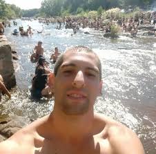 Si alguien me puede decir les agradecería mucho .