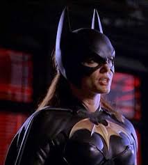 Birds Of Prey Cw 2019 Birds Of Prey Tv Batgirl Inches Once Again This Batgirl Actress Eyes Are Said To Be Green Batgirl Dina Meyer Batgirl Cosplay