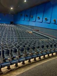 Arclight cinemas and pacific theaters will be closing down permanently. Arclight Cinemas Howard Cdm