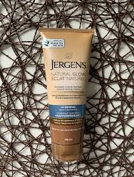 Jergens natural glow +firming daily moisturizer for fair to medium skin tones improves the look of cellulite. Jergens Natural Glow Firming Daily Moisturizer Reviews In Self Tanners Body Chickadvisor
