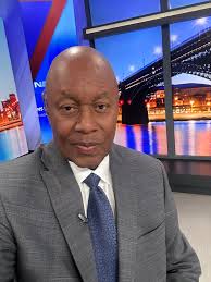 Holding down the Anchor Desk this Sunday as I always do