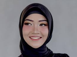 Check spelling or type a new query. Berbagi Kisah Hari Pertamamu Berhijab Dan Menangkan Hadiah Voucher Belanja