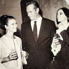H Tzenh Karezh Kai H Elena Na8anahl Synantoyn Ton Charlton Heston Se De3iwsh Sth Megalh Bretania To 1967 Elenasdiary Oldathens Movie Stars Actors Charlton