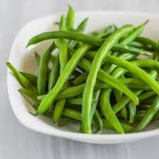 Add the green beans to the pot and stir the beans until they are well coated with the bacon grease. The Best Ways To Cook Fresh Green Beans Plus 4 Recipes Organic Authority