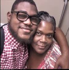 Byron Bonner's Instagram, Twitter & Facebook