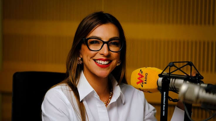 Paula Bolívar ganó el Premio Nacional de Periodismo Simón Bolívar como  Periodista del Año | Actualidad | WRadio