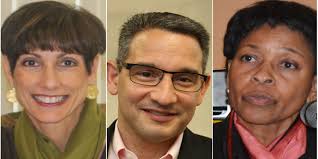 Superintendents' contracts, district by district