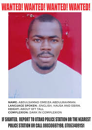 This guy here stole from my Madam. Please anyone that sees him or has any  information concerning him should please call the numbers 👇👇👇