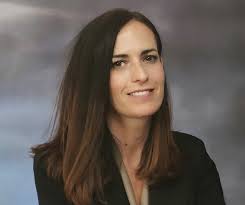 Innova Visión asciende a Ester Gálvez al cargo de directora de audiología