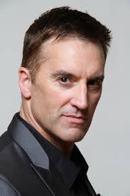 Scott Muller's Instagram, Twitter & Facebook