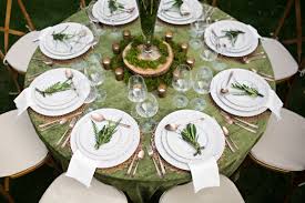 Catch my party features a super style mystery dinner, complete with a classic british dinner of prime rib and mashedpotatoes. Adult St Patrick S Day Dinner Party With An Irish Woodsy Theme