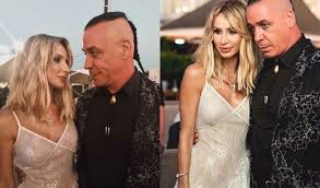 Svetlana Loboda I Till Lindemann Realnyj Roman Ili Popytka Piara Chem Znamenity Muzykanty Kak Vse Nachinalos Vse Tajnoe Kogda Nibud Stanovitsya Yavnym Kto Zhe Otec Rebenka